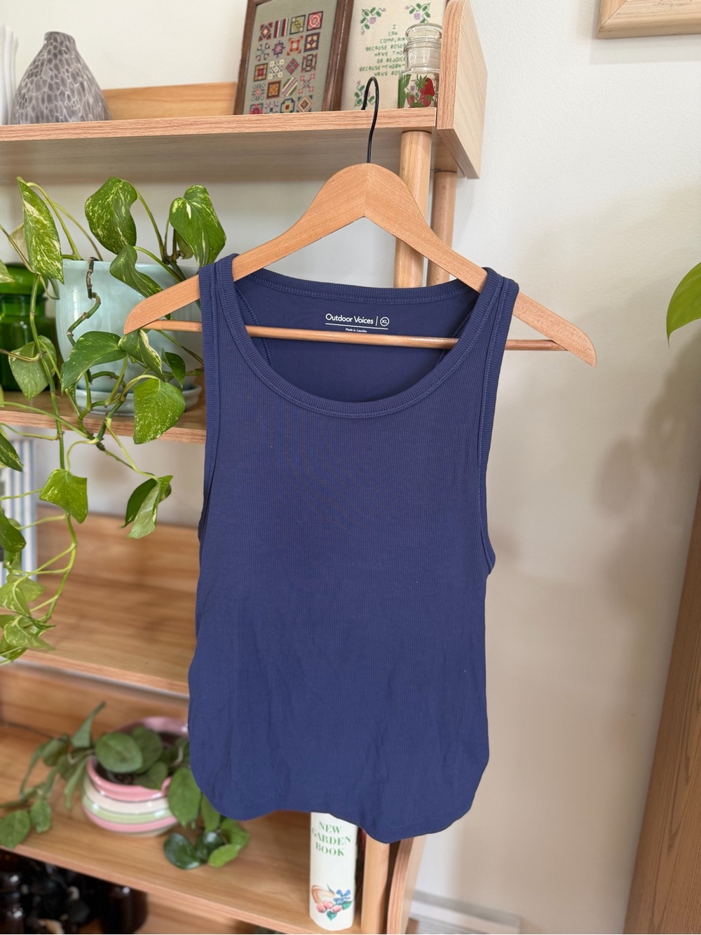 Outdoor Voices Blue Tank with Bra & rouched sides XL